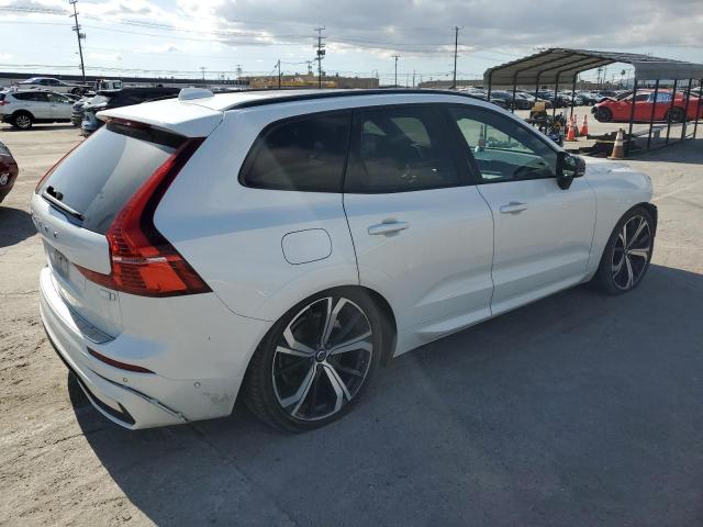 Obraz 3 z 2022 VOLVO XC60 T8 RECHARGE R-DESIGN 2022 z VIN YV4BR0DM1N1953780