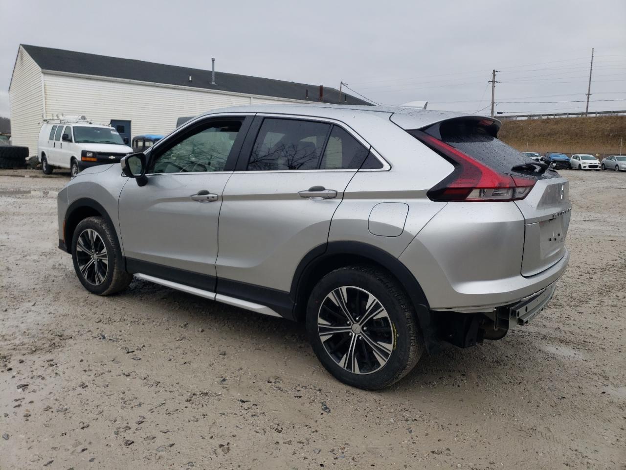 Obraz 2 z 2022 MITSUBISHI ECLIPSE CROSS SE 2022 z VIN JA4ATWAA4NZ051049
