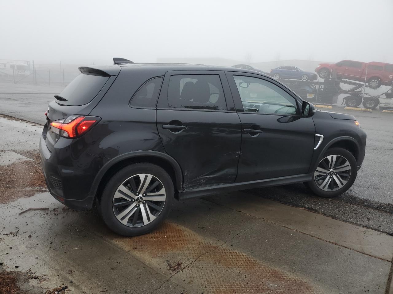 Image 3 of 2022 MITSUBISHI OUTLANDER SPORT SE 2022 with VIN JA4APVAU5NU015375