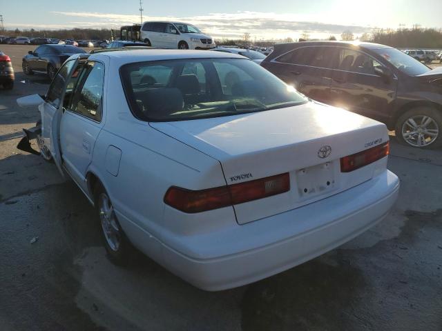 Изображение 2 1999 TOYOTA CAMRY CE 1999 с VIN 4T1BG22K7XU895595