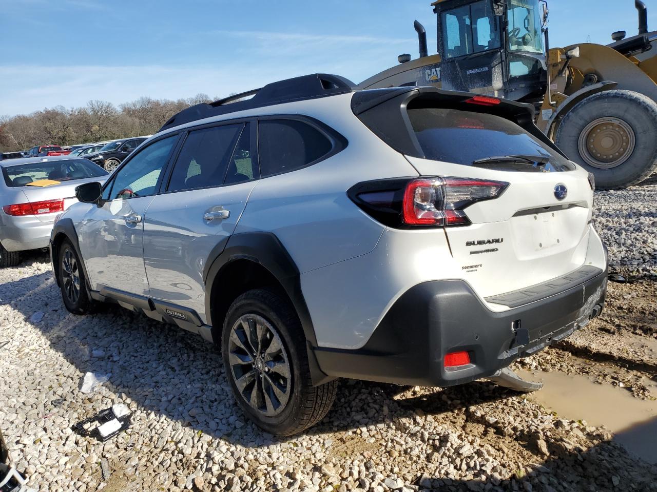 Изображение 2 2023 SUBARU OUTBACK ONYX EDITION 2023 с VIN 4S4BTALC4P3178395