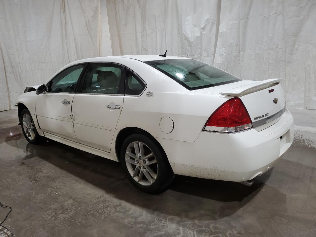 Obraz 2 z 2009 CHEVROLET IMPALA LTZ 2009 z VIN 2G1WU57M991250982