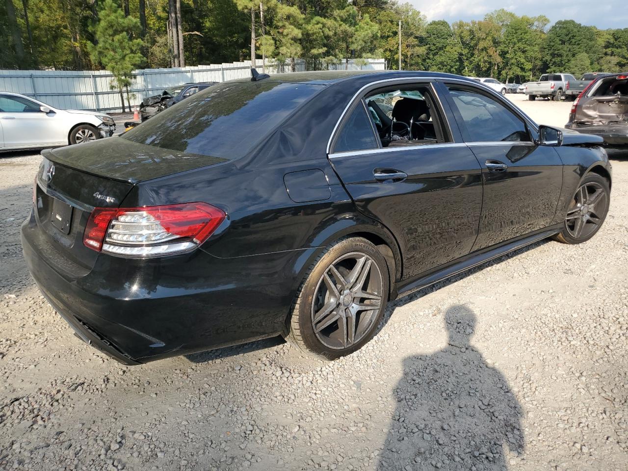 Obraz 3 z 2016 MERCEDES-BENZ E 350 4MATIC 2016 z VIN WDDHF8JB1GB290995