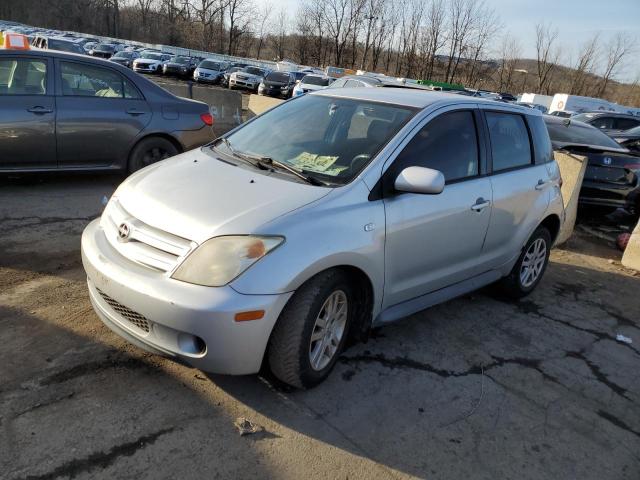 Obraz 1 z 2005 TOYOTA SCION XA  2005 z VIN JTKKT624050113143