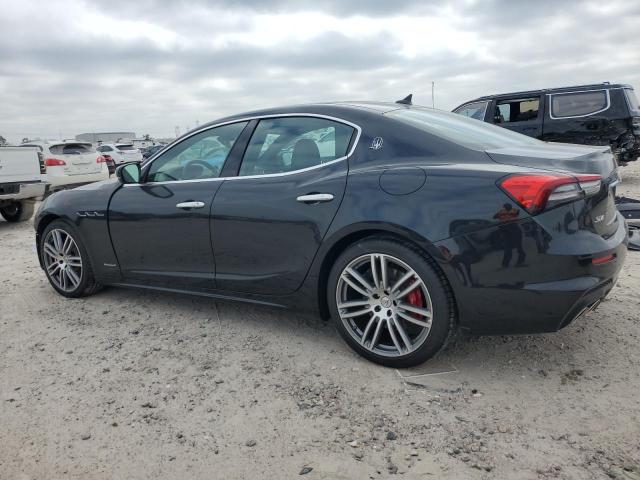 Obraz 2 z 2021 MASERATI GHIBLI S 2021 z VIN ZAM57YTS3M1357665