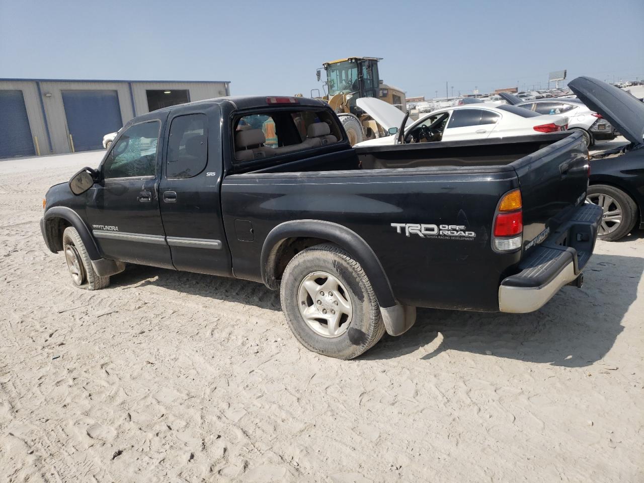 Image 2 of 2003 TOYOTA TUNDRA ACCESS CAB SR5 2003 with VIN 5TBBT44123S337337