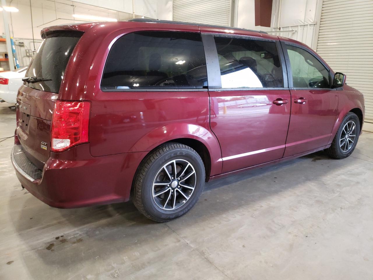 Image 3 of 2018 DODGE GRAND CARAVAN GT 2018 with VIN 2C4RDGEG6JR299091