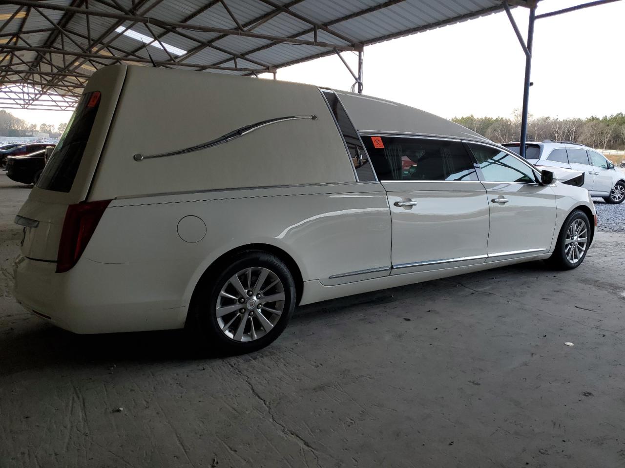 Image 3 of 2013 CADILLAC XTS FUNERAL COACH 2013 with VIN 2GEXG7U31D9500517