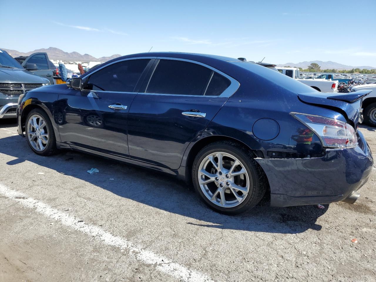 Изображение 2 2013 NISSAN MAXIMA S 2013 с VIN 1N4AA5AP8DC801327