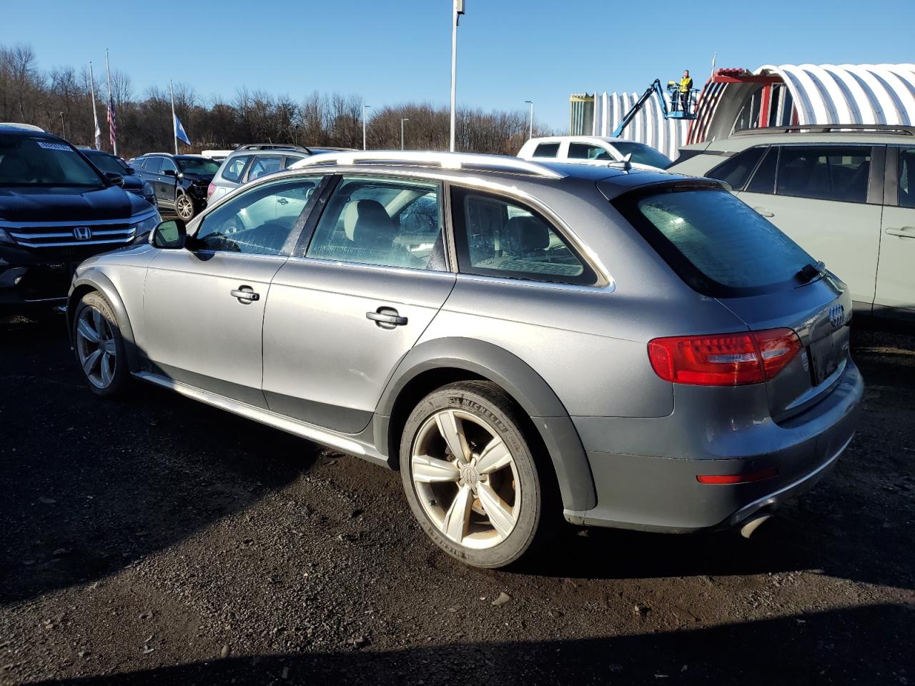 Obraz 2 z 2013 AUDI A4 ALLROAD PREMIUM PLUS 2013 z VIN WA1UFAFL1DA214688