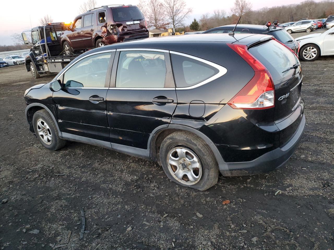 Image 2 of 2014 HONDA CR-V LX 2014 with VIN 2HKRM4H31EH628984
