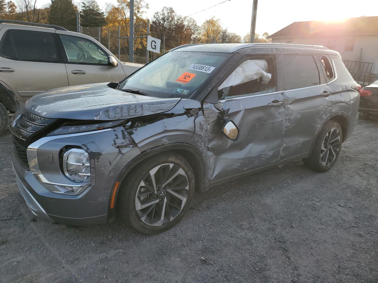 Image 1 of 2023 MITSUBISHI OUTLANDER SEL 2023 with VIN JA4T5VA92PZ045255