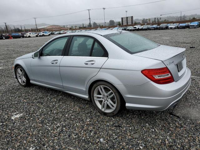 Obraz 2 z 2014 MERCEDES-BENZ C 250 2014 z VIN WDDGF4HB5ER306100