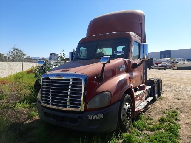 Image 2 of 2018 FREIGHTLINER CASCADIA 125  2018 with VIN 3AKJGEDV8JSJW2863