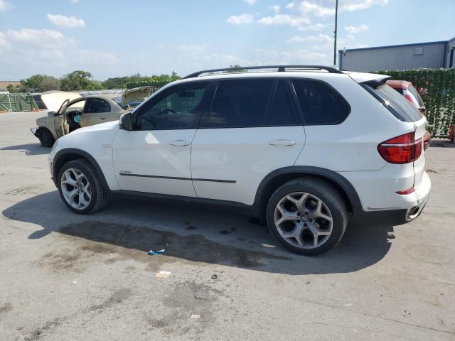 Изображение 2 2013 BMW X5 XDRIVE35D 2013 с VIN 5UXZW0C58D0B94698