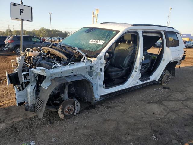 Изображение 1 2023 JEEP GRAND CHEROKEE L LAREDO 2023 с VIN 1C4RJKAG8P8745392