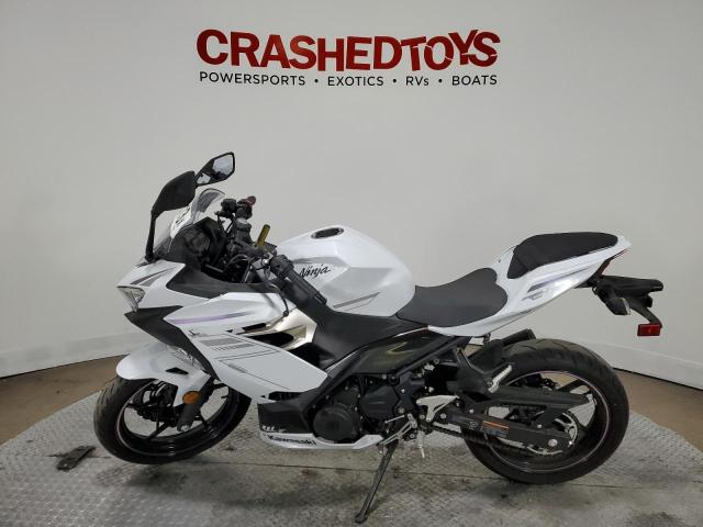 Obraz 3 z 2023 KAWASAKI EX400  2023 z VIN JKAEXKH19PDAK2363