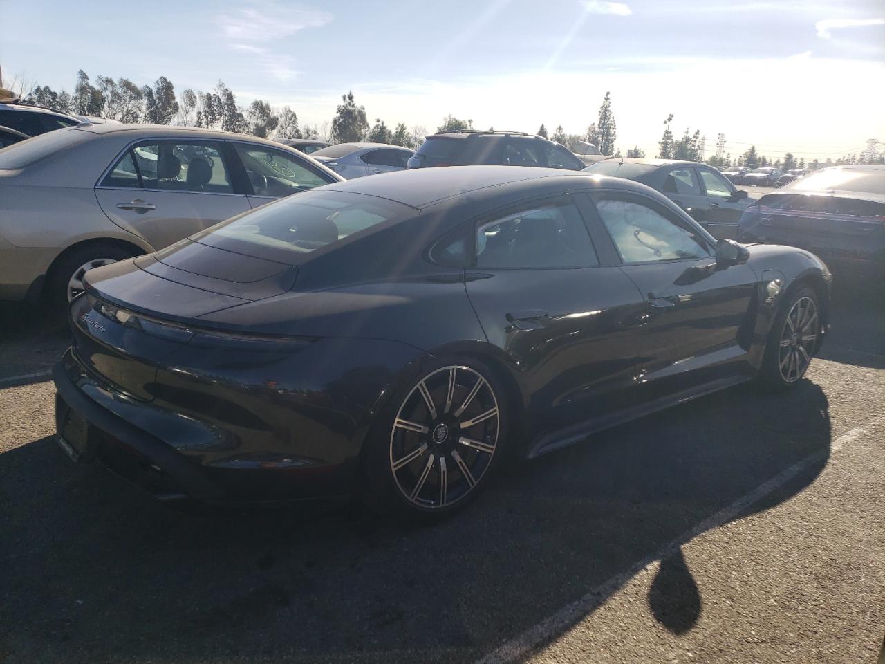 Image 3 of 2020 PORSCHE TAYCAN TURBO 2020 with VIN WP0AC2Y13LSA71421