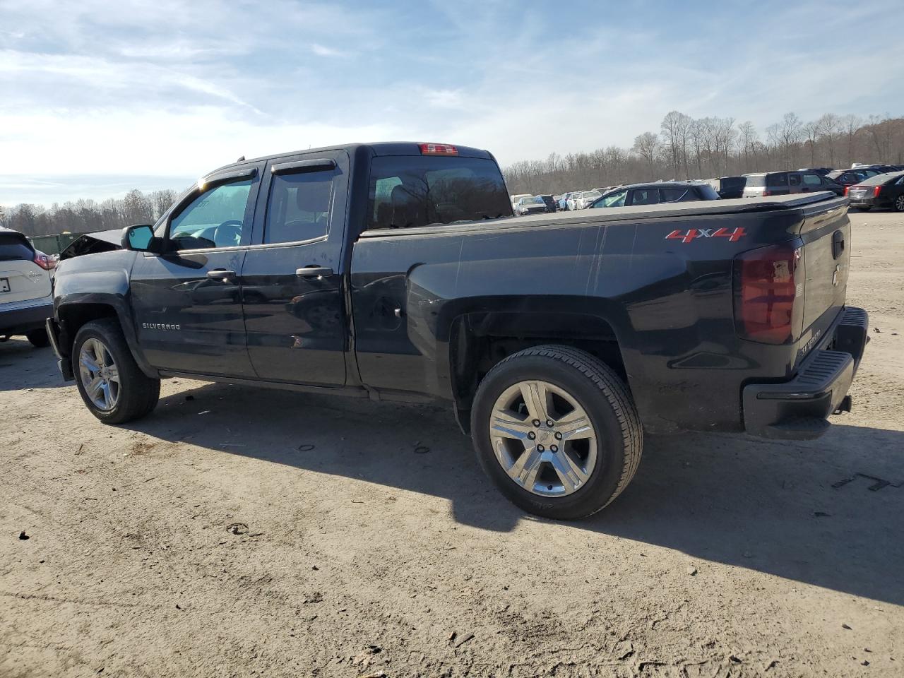 Obraz 2 z 2018 CHEVROLET SILVERADO K1500 CUSTOM 2018 z VIN 1GCVKPEC5JZ172646