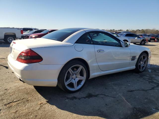 Image 3 of 2011 MERCEDES-BENZ SL 550 2011 with VIN WDBSK7BA0BF166258