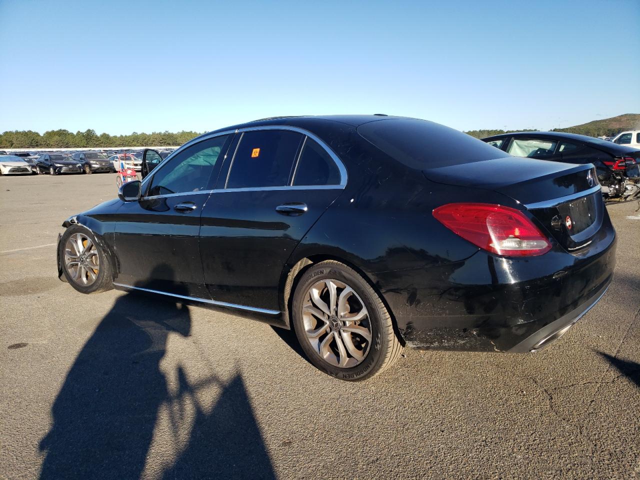 Изображение 2 2018 MERCEDES-BENZ C 300 4MATIC 2018 с VIN 55SWF4KB6JU247085