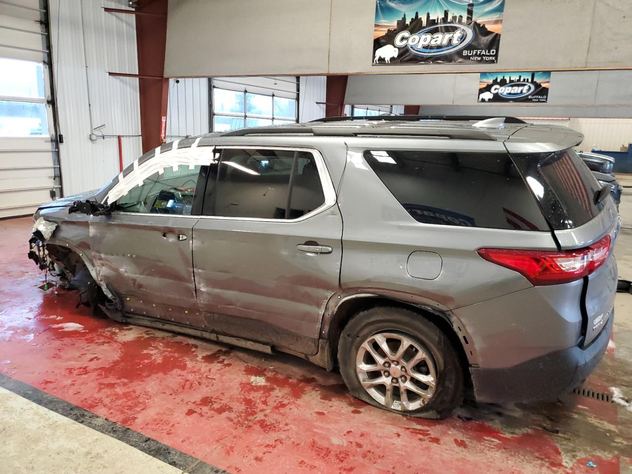Изображение 2 2019 CHEVROLET TRAVERSE LT 2019 с VIN 1GNEVGKW5KJ274798