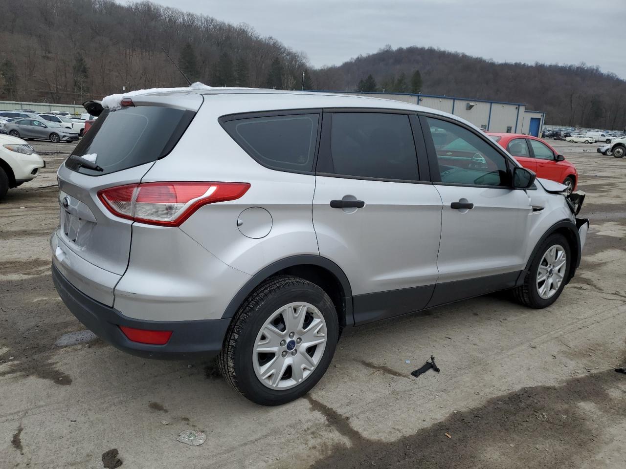 Obraz 3 z 2015 FORD ESCAPE S 2015 z VIN 1FMCU0F77FUB27069