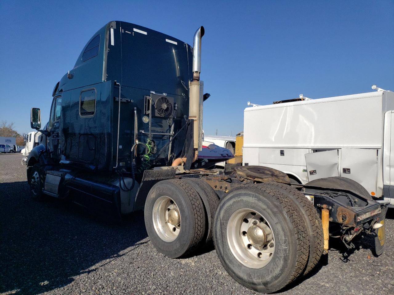 Obraz 3 z 2010 PETERBILT 387  2010 z VIN 1XP7D49XXAD772167