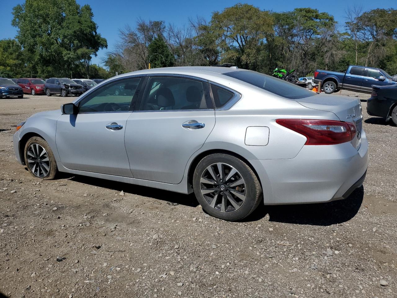 Obraz 2 z 2018 NISSAN ALTIMA 2.5 2018 z VIN 1N4AL3AP6JC194533