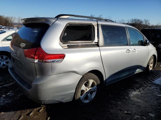 Obraz 3 z 2013 TOYOTA SIENNA LE 2013 z VIN 5TDKK3DC2DS350922