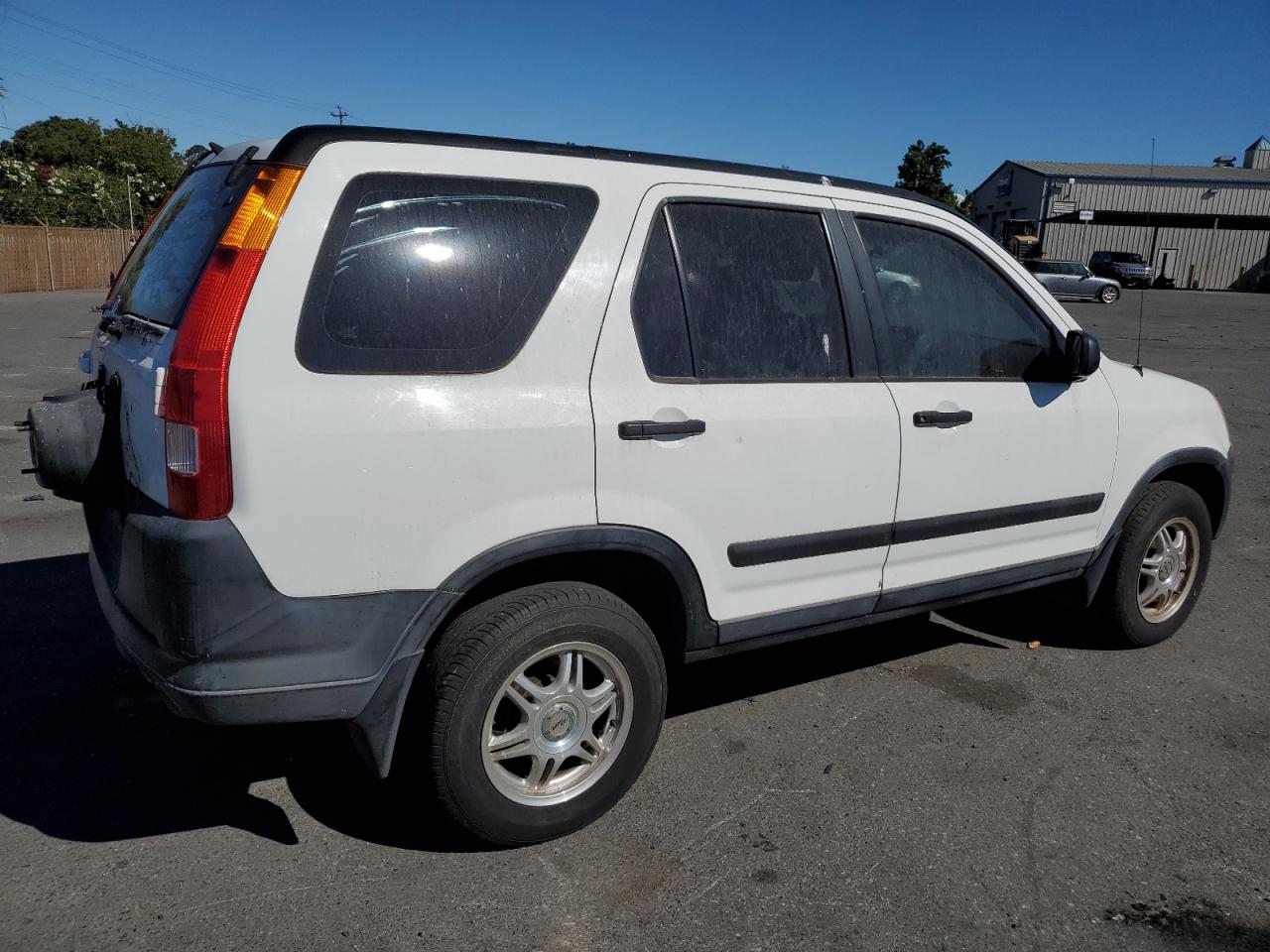 Image 3 of 2004 HONDA CR-V LX 2004 with VIN SHSRD78474U252338