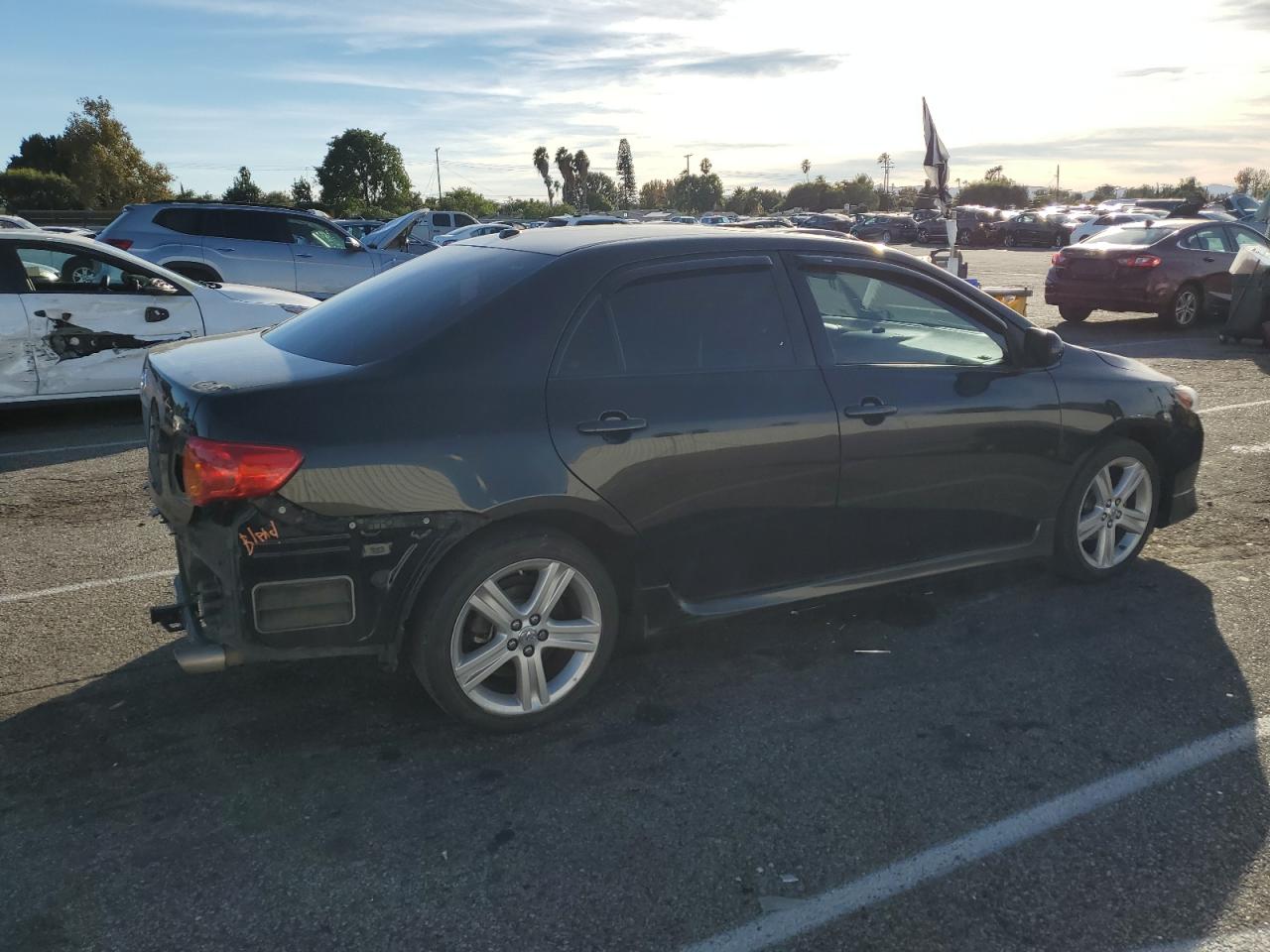Obraz 3 z 2009 TOYOTA COROLLA XRS 2009 z VIN 1NXBE40E49Z019536