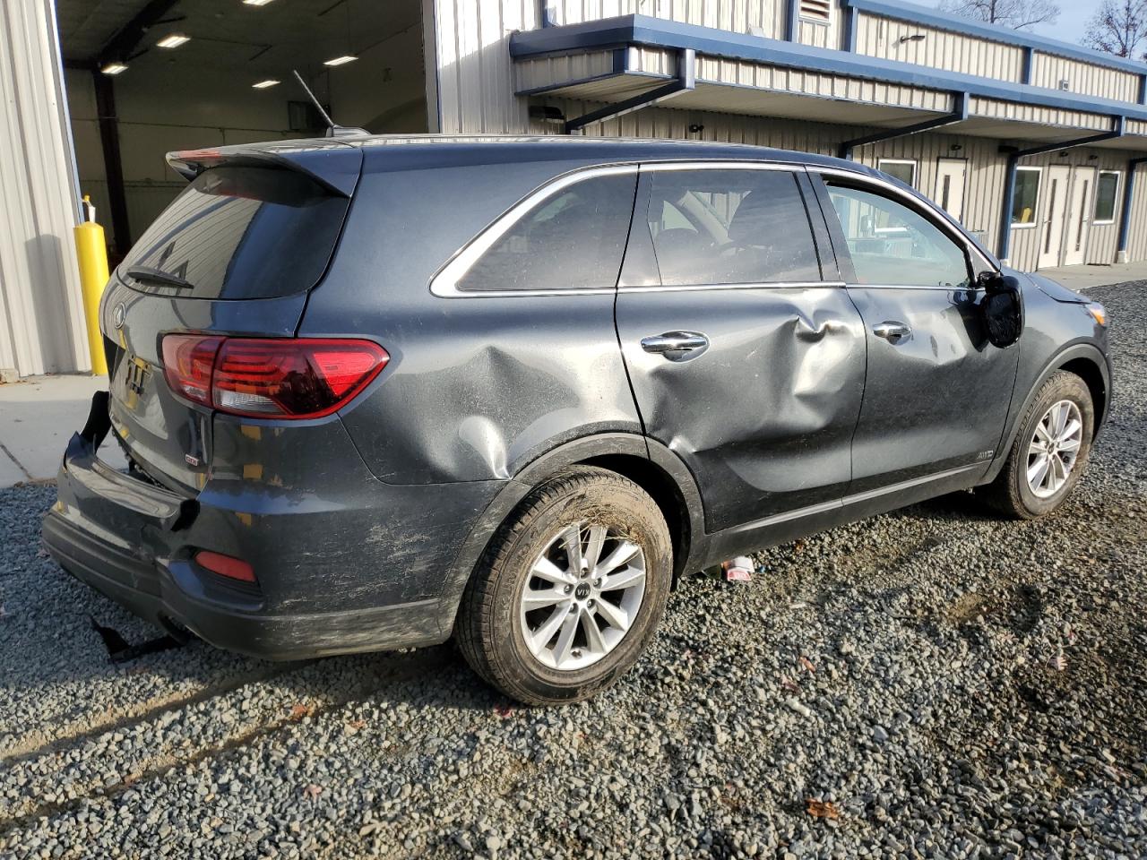 Изображение 3 2020 KIA SORENTO L 2020 с VIN 5XYPGDA31LG653106