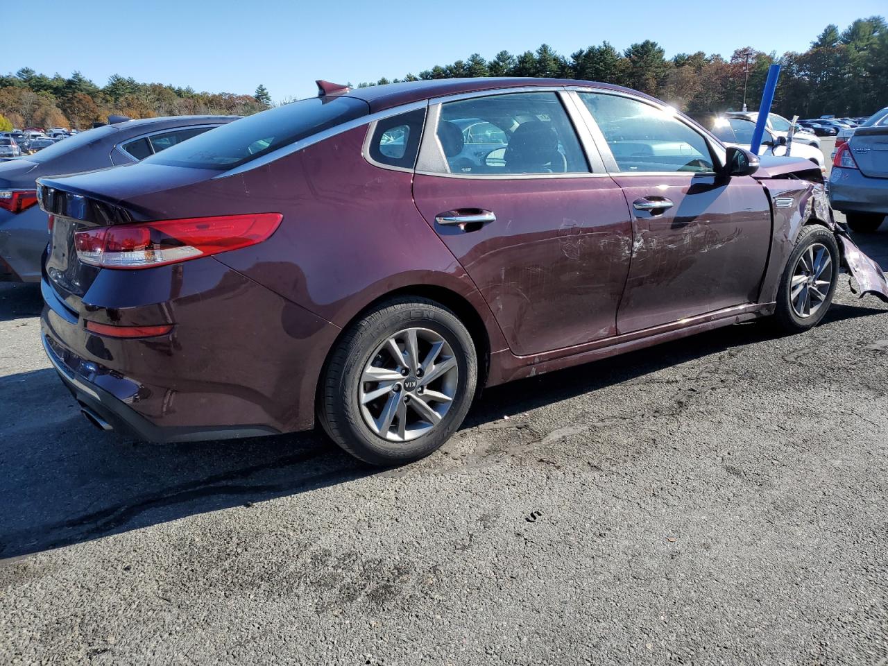 Obraz 3 z 2019 KIA OPTIMA LX 2019 z VIN 5XXGT4L34KG365043