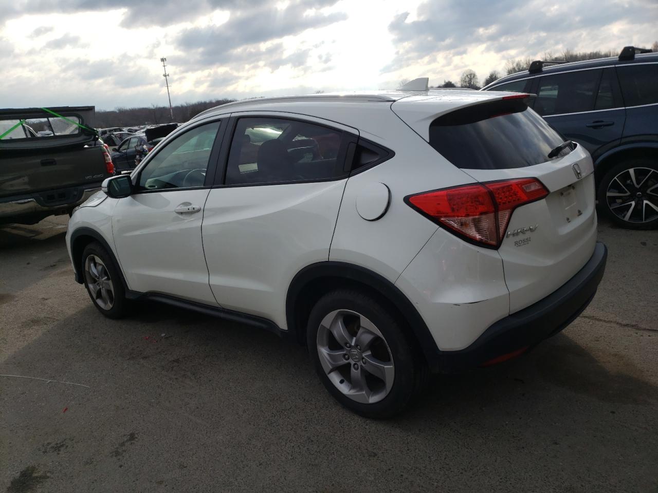 Image 2 of 2016 HONDA HR-V EXL 2016 with VIN 3CZRU6H76GM764954