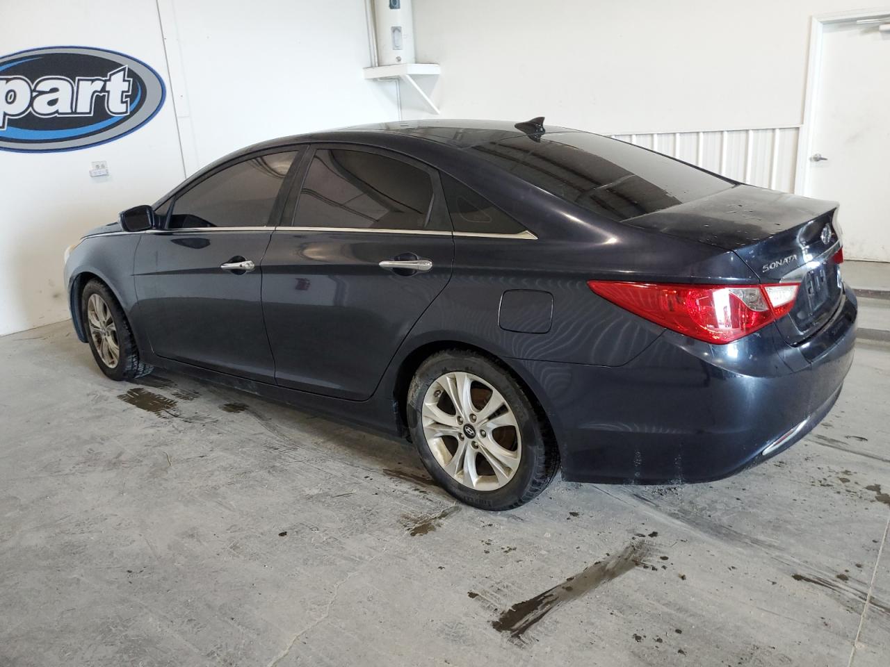 Image 2 of 2012 HYUNDAI SONATA SE 2012 with VIN 5NPEC4AC1CH360236