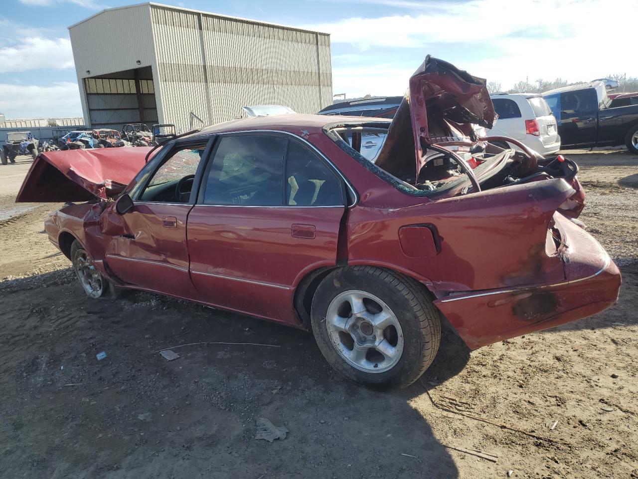 Obraz 2 z 1999 OLDSMOBILE 88 BASE 1999 z VIN 1G3HN52K8X4830342