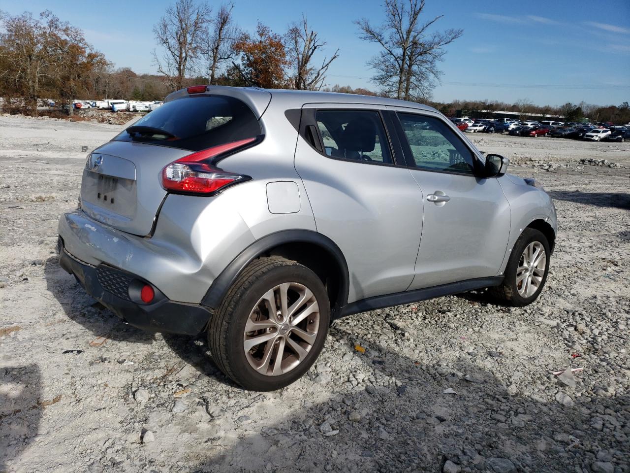 Image 3 of 2016 NISSAN JUKE S 2016 with VIN JN8AF5MR8GT607723