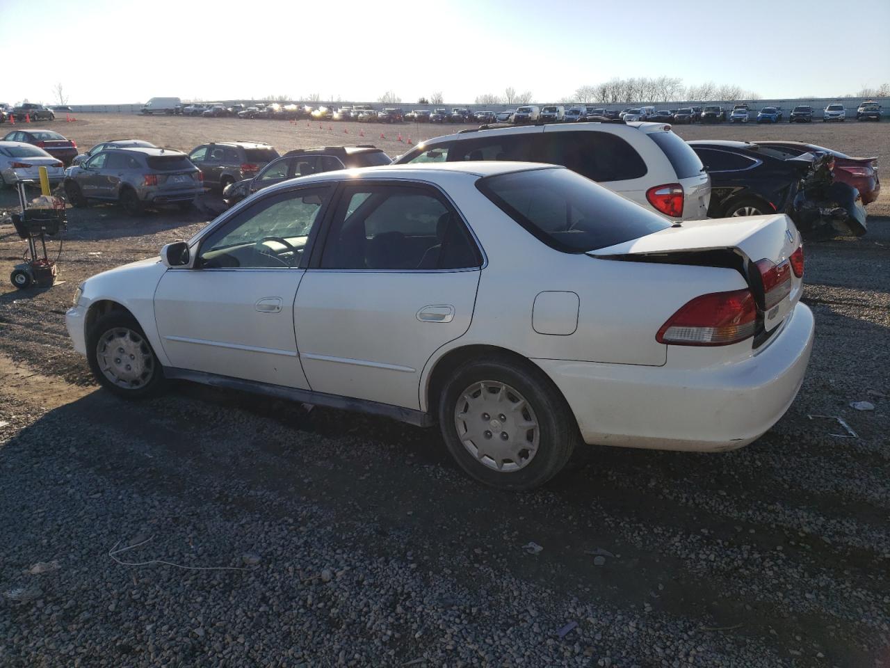 Image 2 of 2002 HONDA ACCORD LX 2002 with VIN 1HGCG55422A094432