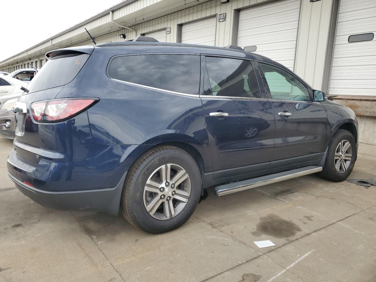 Image 3 of 2017 CHEVROLET TRAVERSE LT 2017 with VIN 1GNKVHKD7HJ252365