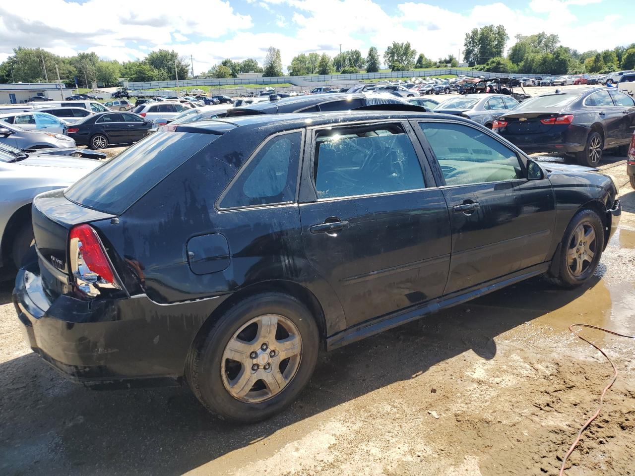 Image 3 of 2004 CHEVROLET MALIBU MAXX LT 2004 with VIN 1G1ZU648X4F188908