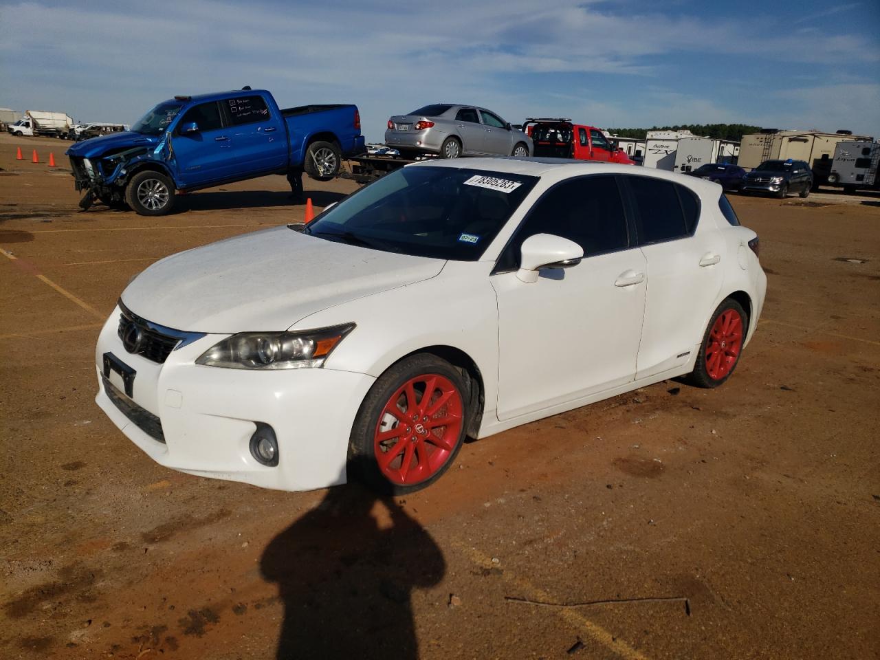 Image 1 of 2013 LEXUS CT 200 2013 with VIN JTHKD5BH6D2134520