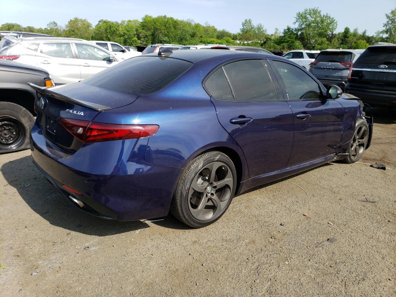 Obraz 3 z 2017 ALFA ROMEO GIULIA  2017 z VIN ZARFAEBN2H7540326