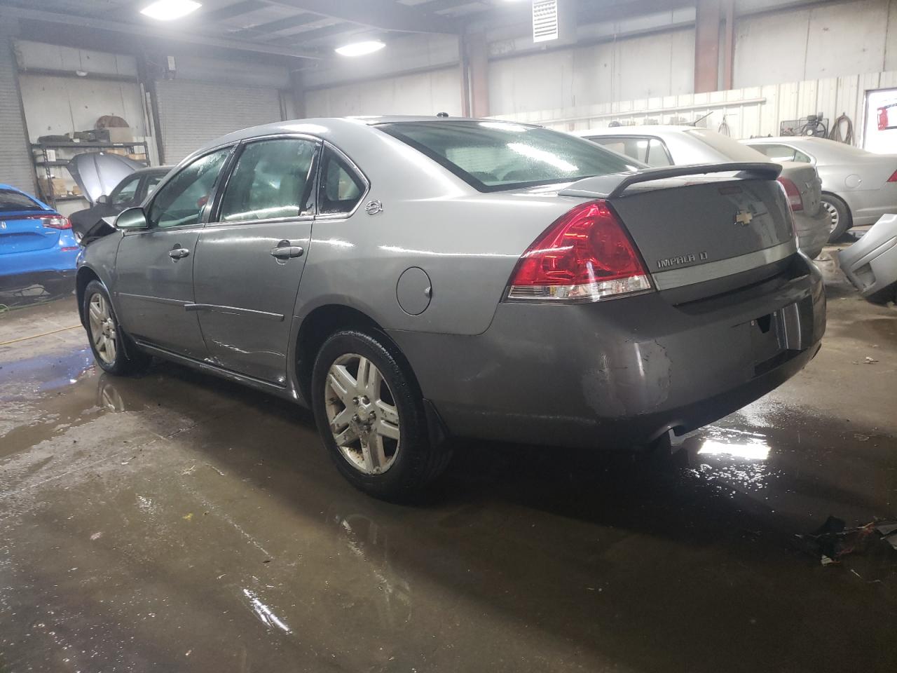 Image 2 of 2007 CHEVROLET IMPALA LT 2007 with VIN 2G1WC58R179164268