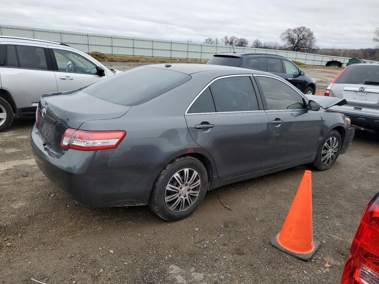 Image 3 of 2011 TOYOTA CAMRY BASE 2011 with VIN 4T4BF3EK2BR172949