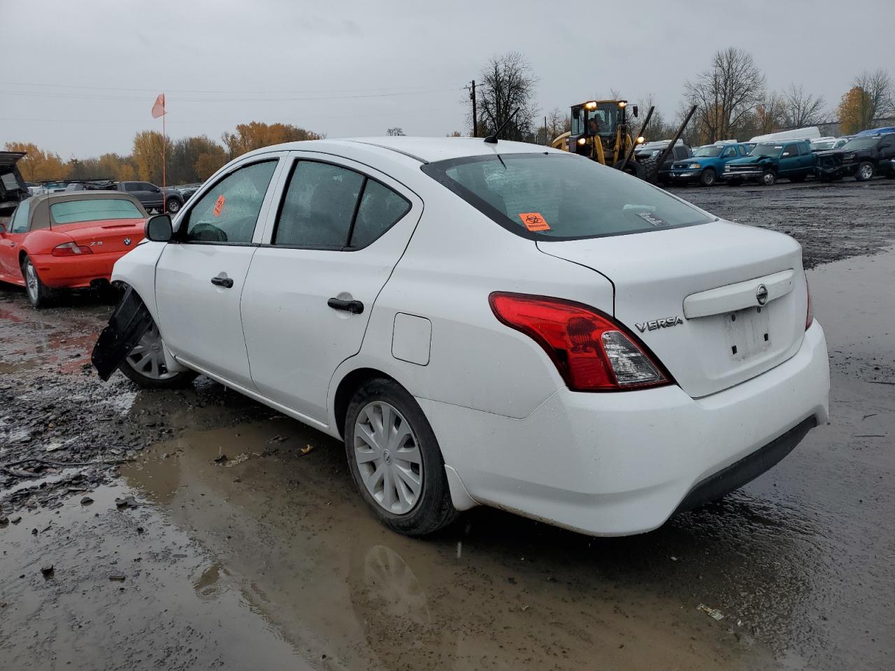 Obraz 2 z 2015 NISSAN VERSA S 2015 z VIN 3N1CN7AP8FL949362