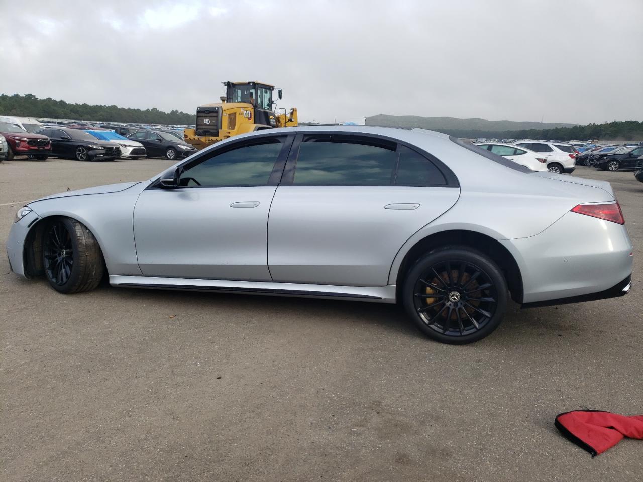 Image 2 of 2021 MERCEDES-BENZ S 500 4MATIC 2021 with VIN W1K6G6DB6MA032820