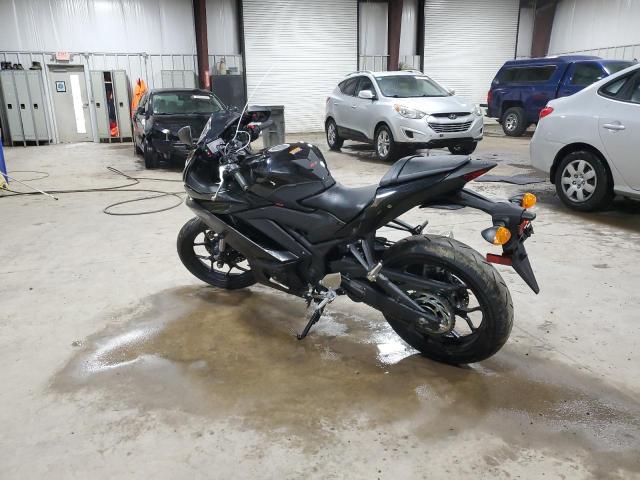 Изображение 3 2023 YAMAHA YZFR3 A 2023 с VIN MH3RH18Y0PK012858