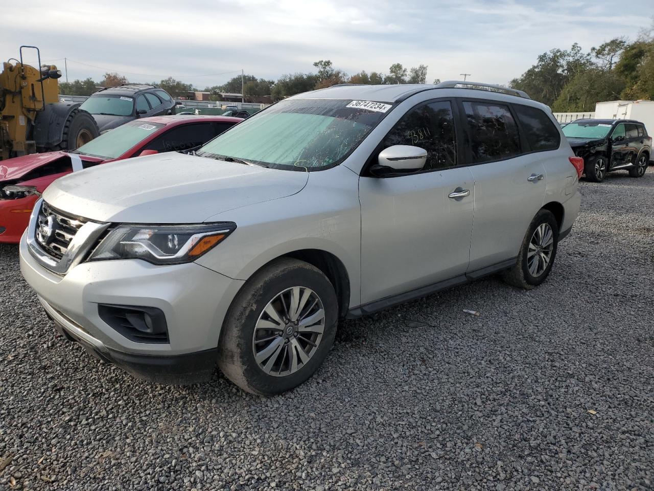 Obraz 1 z 2019 NISSAN PATHFINDER S 2019 z VIN 5N1DR2MN5KC619506