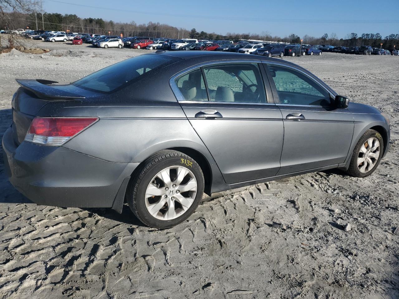 Image 3 of 2009 HONDA ACCORD EXL 2009 with VIN 1HGCP26829A092481